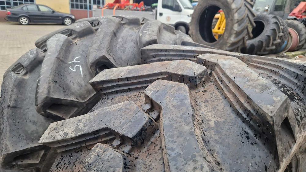 18-22.5 18r22.5 445/65r22.5 445/65-22.5 Camso 95% bez napraw