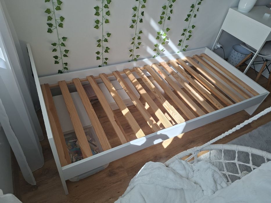 Łóżko 80x120 płyta laminowana biala