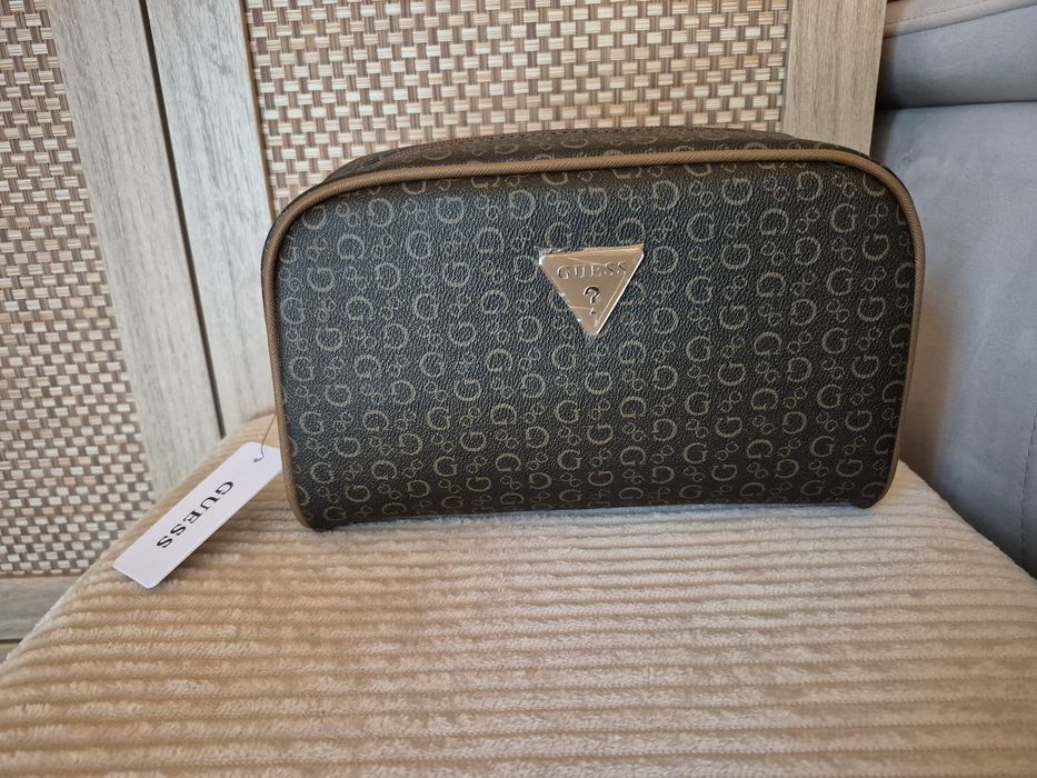 Kosmetyczka Damska Guess