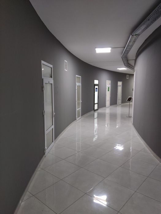 Без-%. Офис 30-60 м.кв. БЦ Волна,ул.Коновальца, метро Печерская