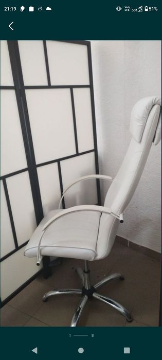 Fotel kosmetyczny manicure pedicure makijaż