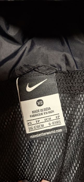 Вітровка  куртка Nike