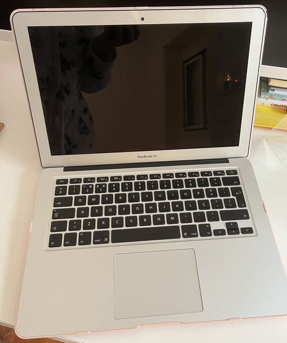 MacBook Air 13 (2013)