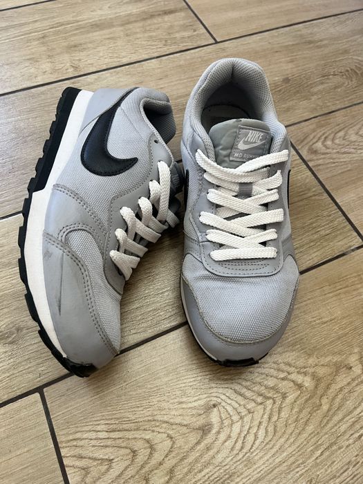 Кроссівки nike оригінал
