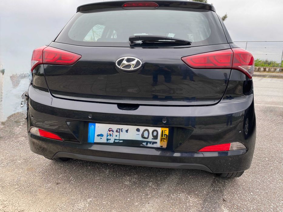 Hyundai  I20 1.1 CRDI (Diesel)