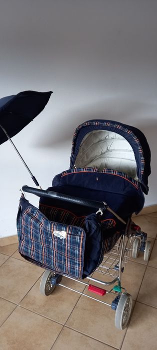 Wózek  klasyczny dziecięcy z lat 90