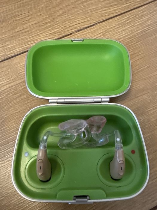 Phonak Sky z Ładowarką Aparat Słuchowy