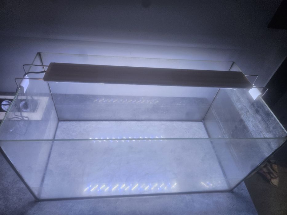 Sprzedam akwaria szczelne bez rys