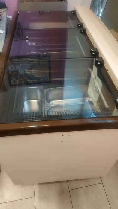 Konserwator do lodów Dolce Vista zamrażarka witryna dolce vita najnow