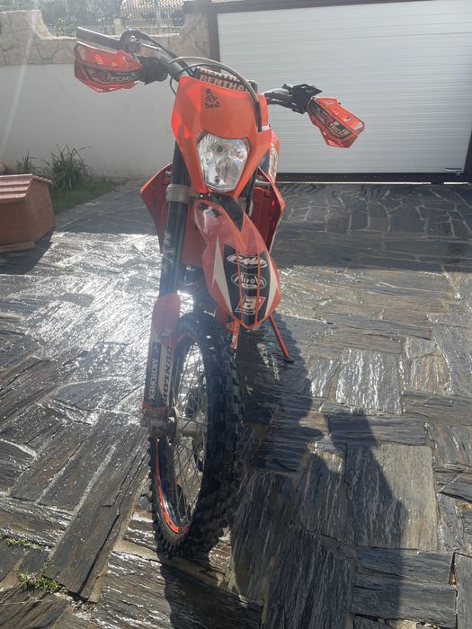 Ktm 530 matriculada.