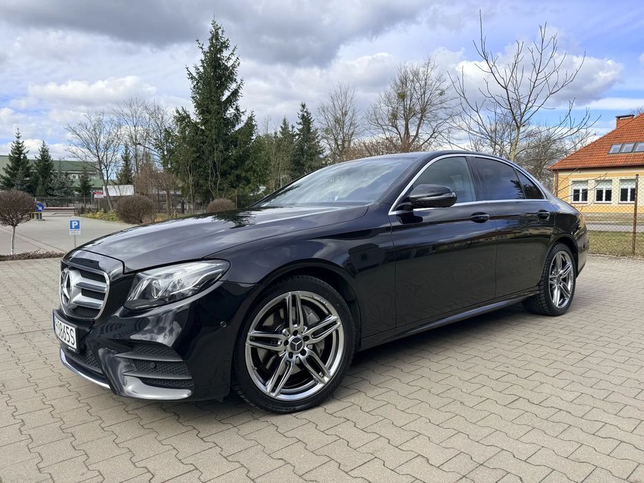 Mercedes-Benz Klasa E 4Matic 194KM, Pakiet AMG, Burmester, Salon PL, ASO, Kamera 360, FV23%