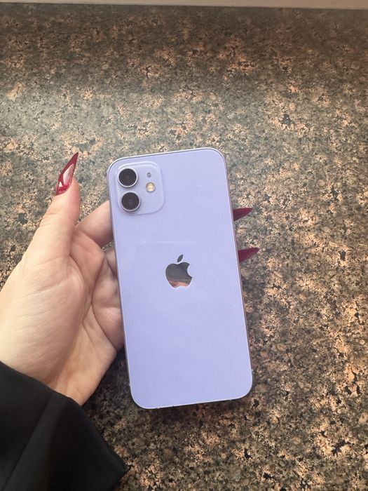 iPhone 12 • 128GB • Гарний стан