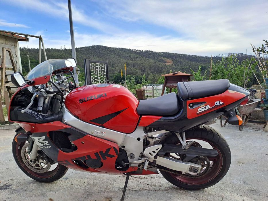 Suzuki GSXR 600.