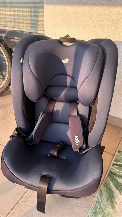 Fotelik Joie bold 9-36