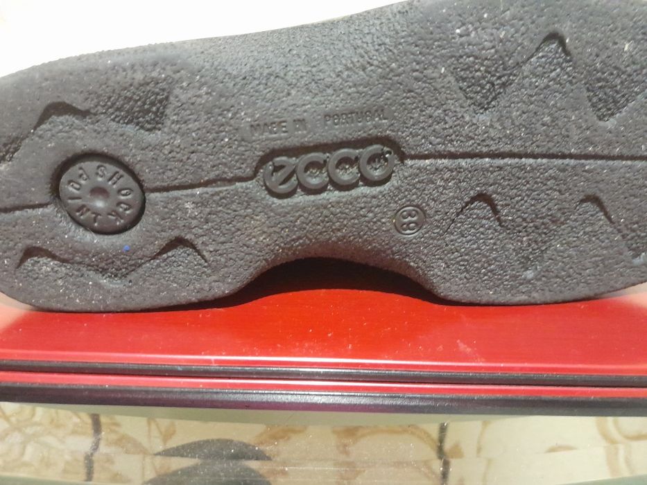 Ботинки кожаные ECCO