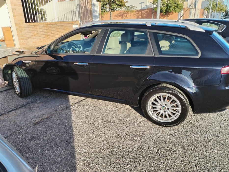 Alfa Romeu 159 16v 1.9 jtdm 150cv