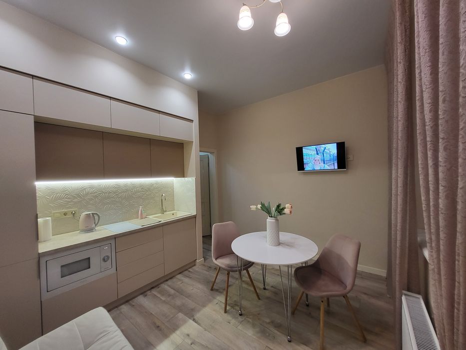 Apartments ЖК ТЕАТРАЛЬНИЙ 2+ 2