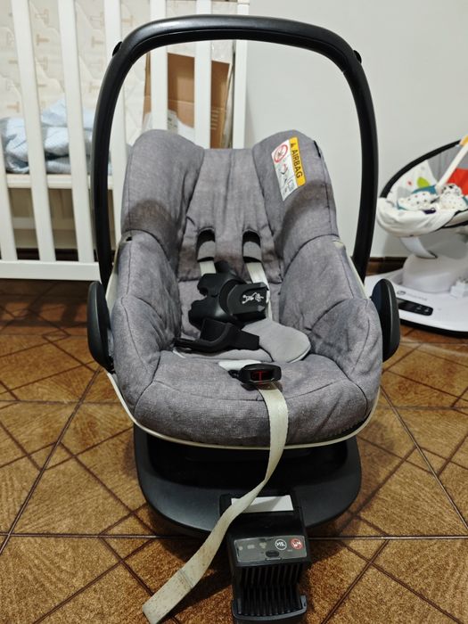 Carrinho Baby Confort+ ovo+ base isofix