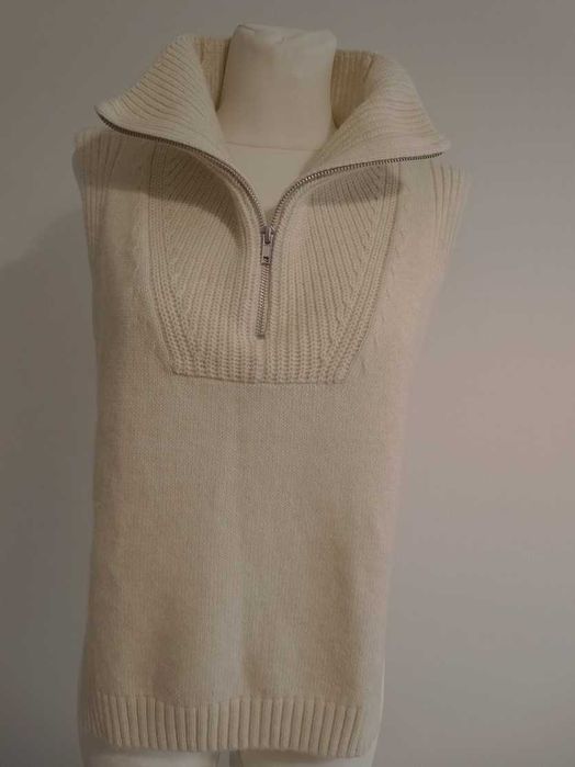 Golf Ponczo Kremowy Sweter bez Rękawów i Boków Kamizelka z Wełną Szal