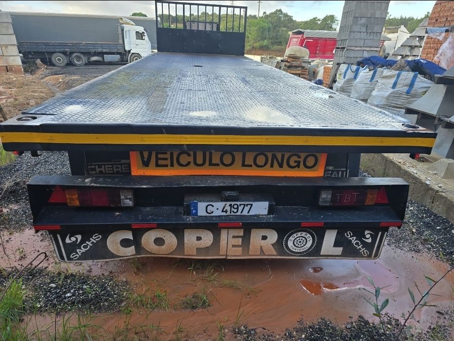 Reboque Curto Compacto