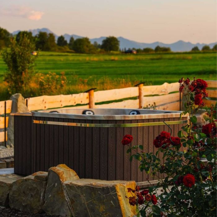 Balia Ogrodowa KWADRATOWA Akrylowa Spa Jacuzzi Ogrodowe