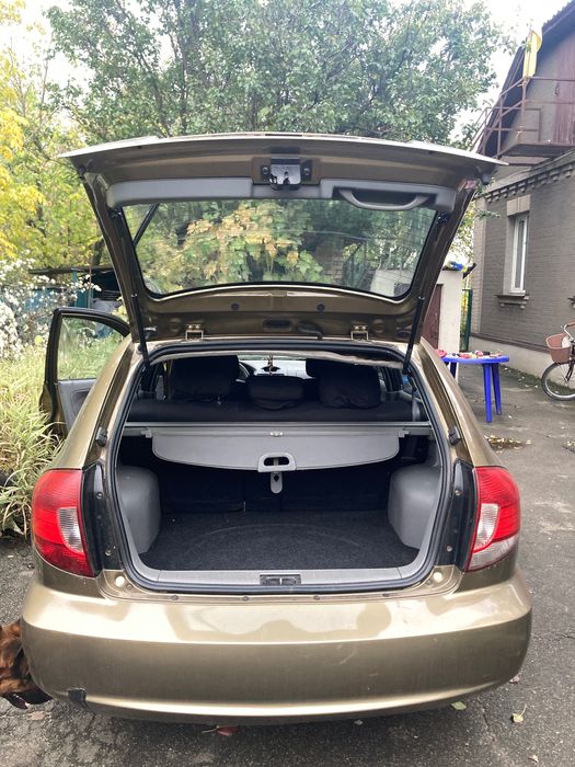 Продам KIA RIA RS в гарному стані 4700