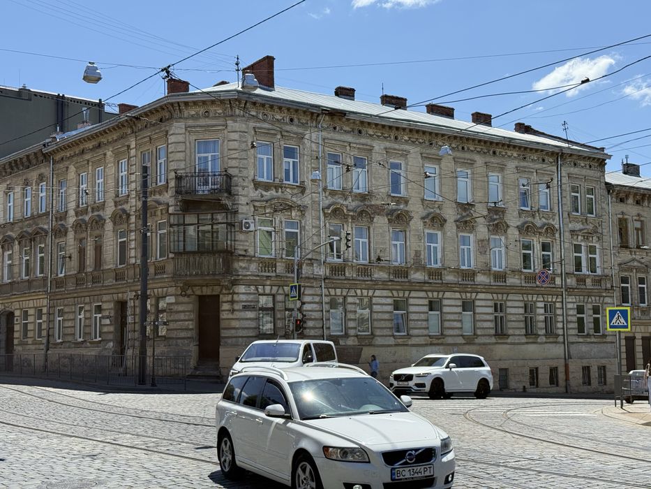 1кімнатна квартира на довготривалий термін біля МедІнституту (власник)