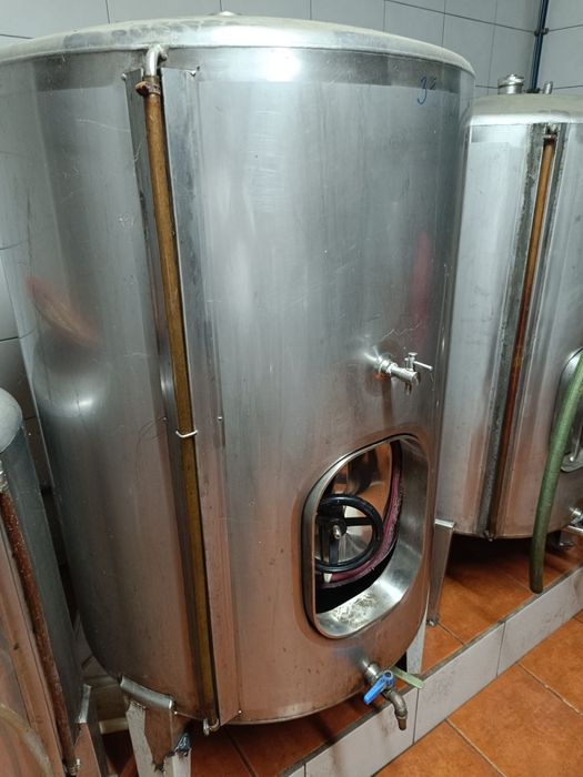 Cuba de vinho 550 l