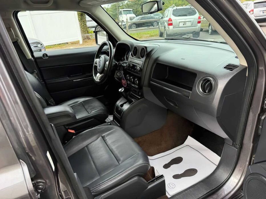 Jeep Patriot Limited      2014