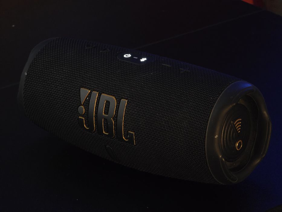 JBL Charge 5 WIFI