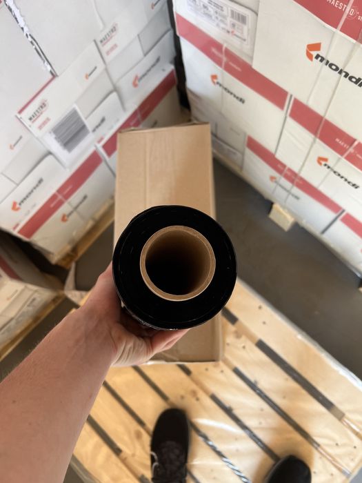 Стрейч плівка чорна первинна