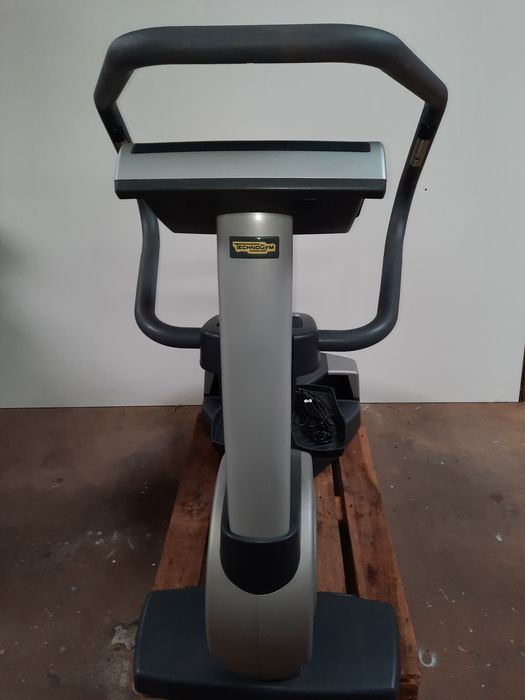 Orbitrek stepper crostrainer technogym