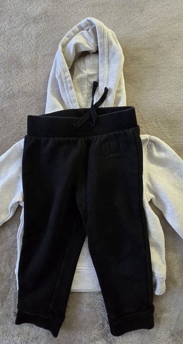 Костюм на флісі Gap