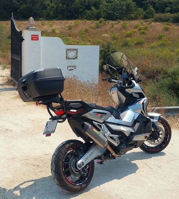 Honda X-ADV  750