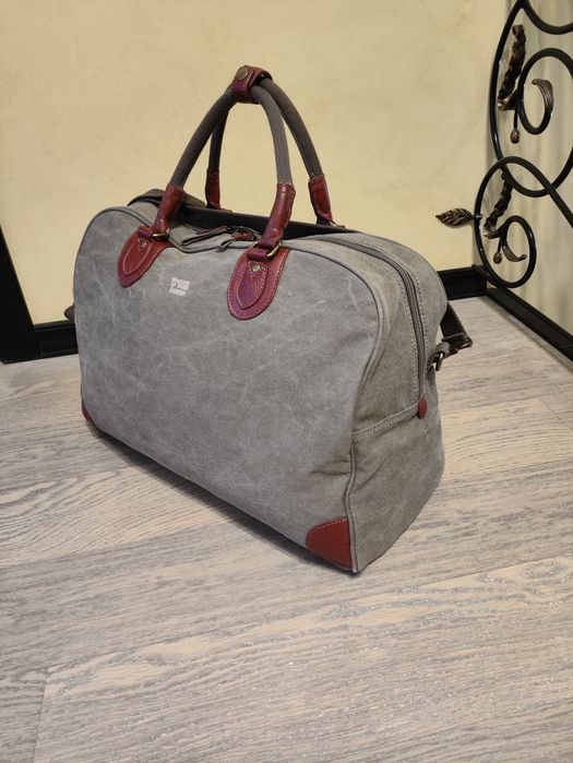 Дорожня сумка Troop London Classic Canvas Holdall (модель TRP0263),