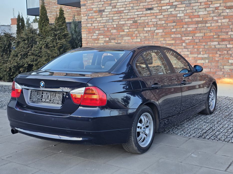 BMW 318i E90 ,2006r,bezwypadkowy,pół skóry,serwisowany,wyposażony,2xkl