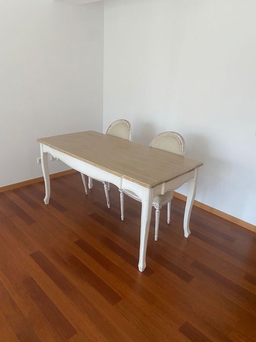 Mesa Viena Vintage Gato Preto - 75x31x162