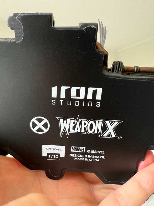 Wolverine Weapon X Iron Studios
