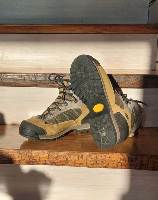 Buty trekkingowe AKU 39