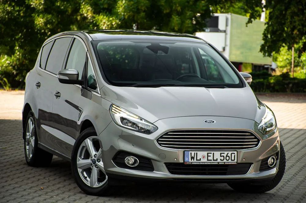 Ford S-Max
