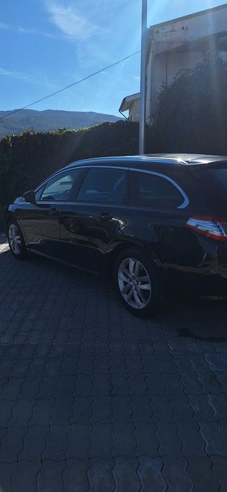 Carrinha familiar muito confortável