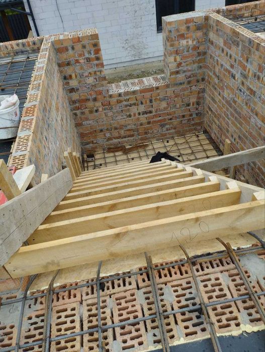 Заливка фундаменту, бетонні роботи під ключ, фундамент