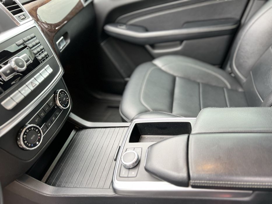 Mercedes-Benz ML 350