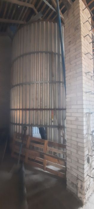 Bin ,silos  drewniany na ziarno z możliwością dosuszania , aluminiowy