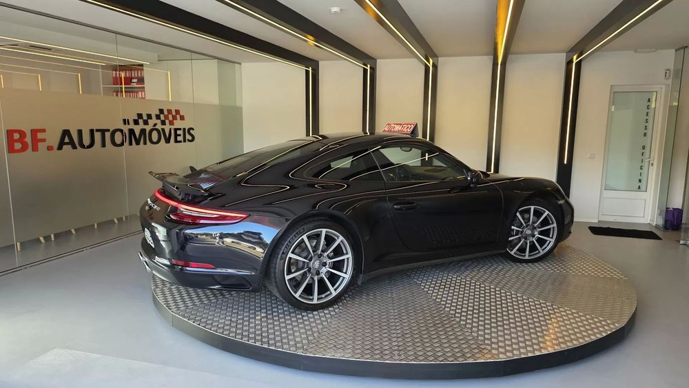 Porsche 911 (991) Carrera 4 PDK