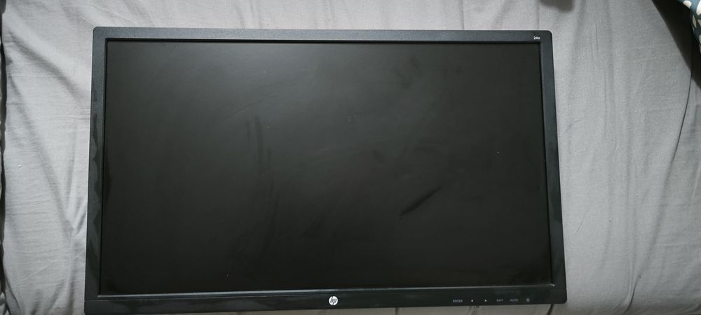 Monitor HP 24"..