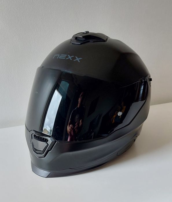 Capacete NEXX Y.100 Black Matt