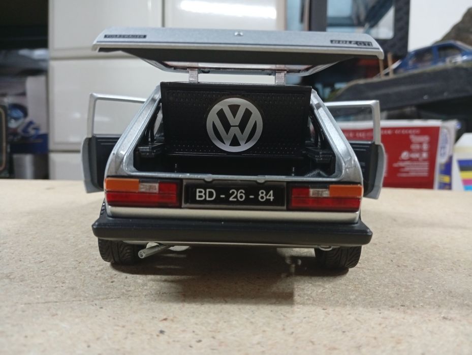 1/18 Volkswagen golf 1 GTI