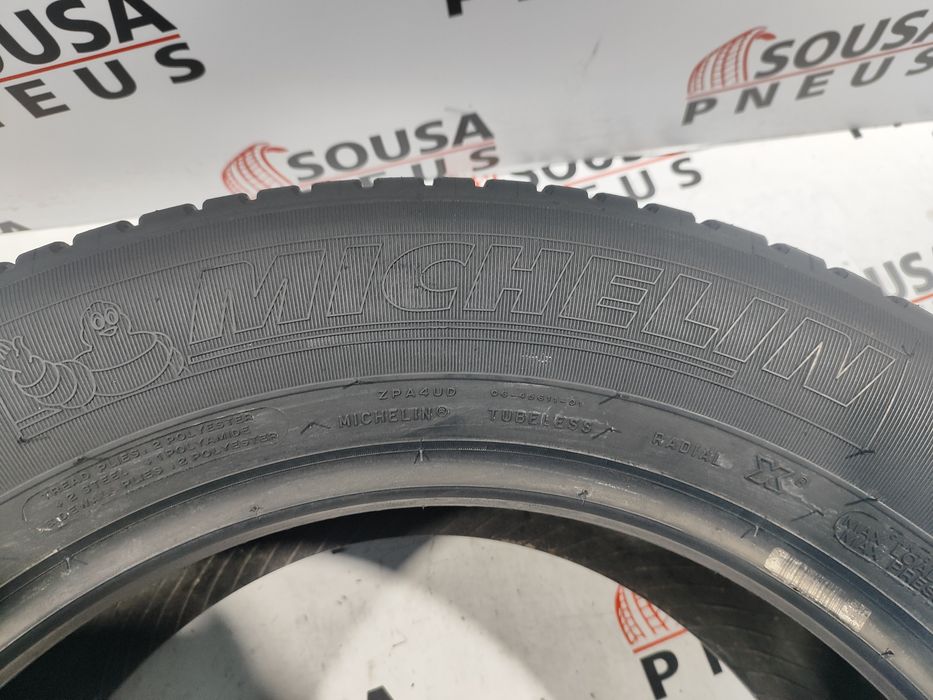 2 pneus semi novos Michelin 255-55R18 - Oferta dos Portes