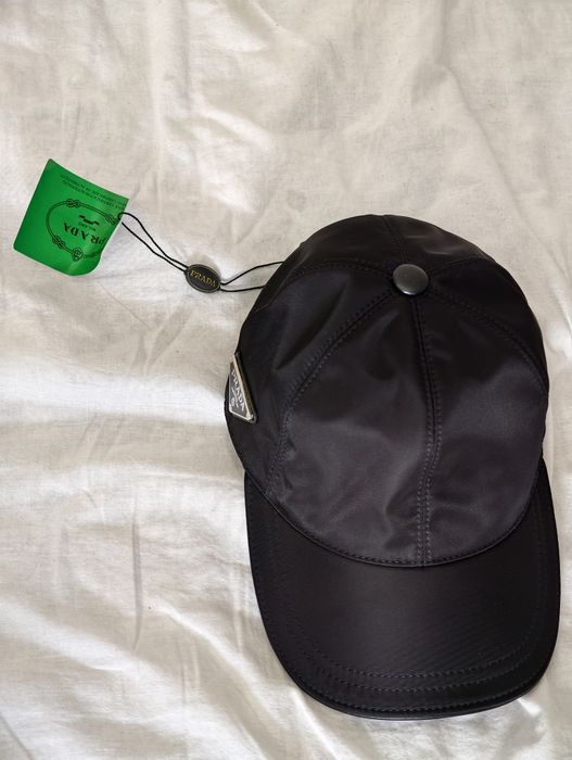 Czapka Prada cap Milano